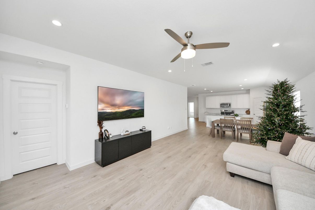 Dining room, Interior, Kitchen, Living room, Recessed Lighting, Wood Texture Flooring