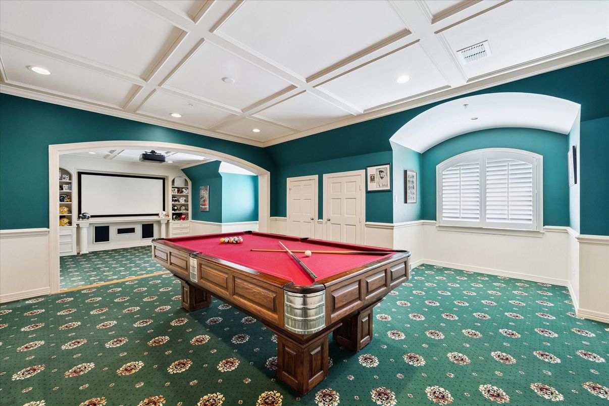 Billiard Table, Game Room, Interior, Projection Screen, Recessed Lighting