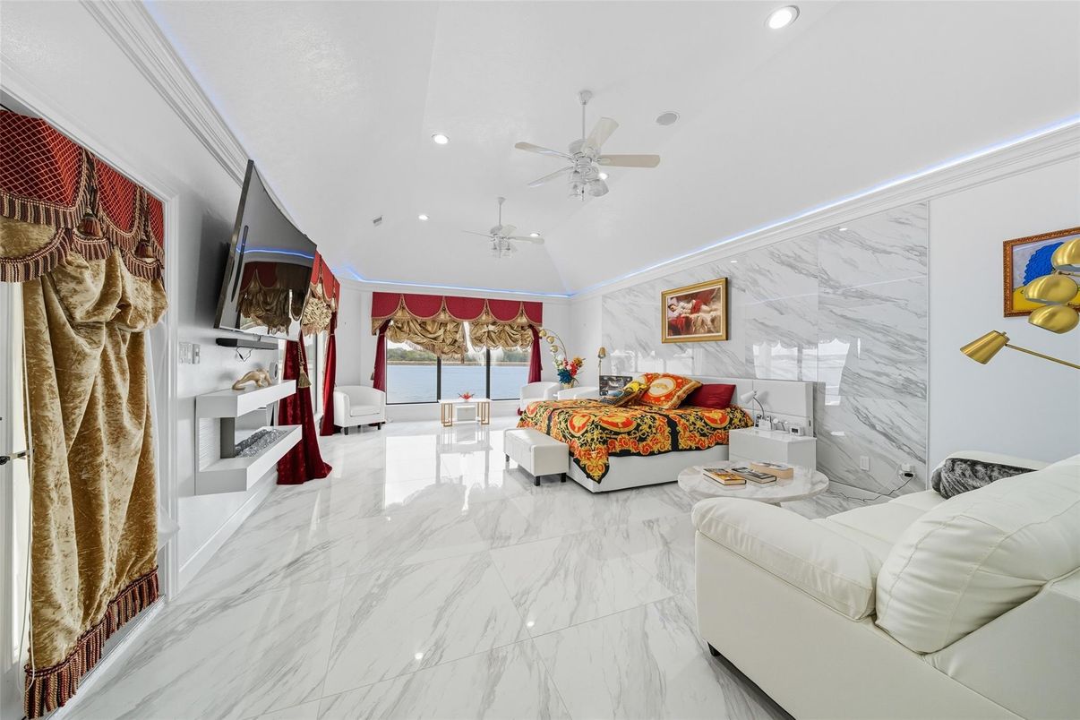 Interior, Living room, Marble, Recessed Lighting