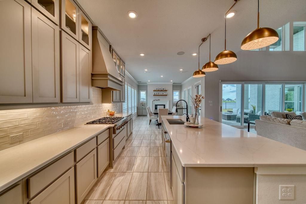 Interior, Kitchen, Living room, Pendant Lights, Recessed Lighting, Water