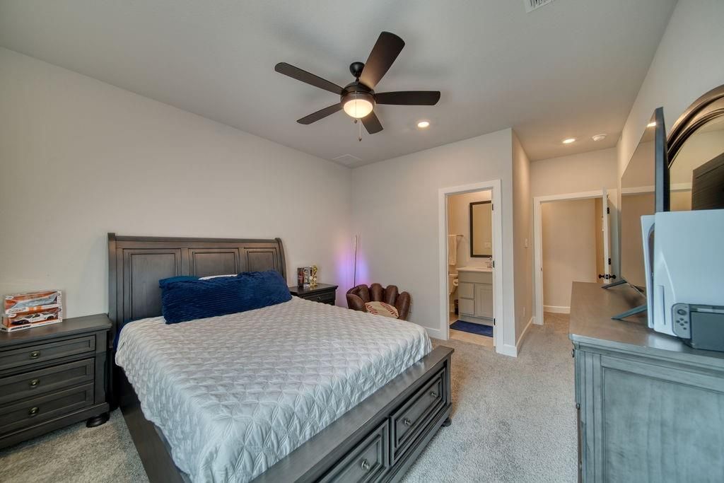 Bedroom, Interior, Recessed Lighting