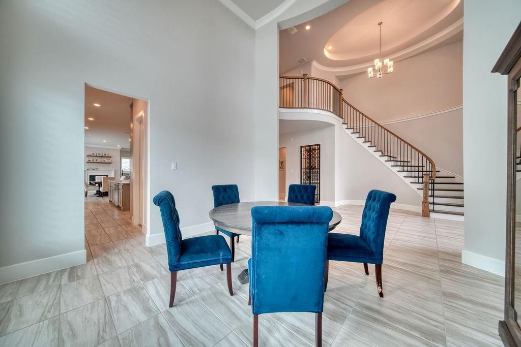 Chandelier, Dining room, Interior, Pendant Lights, Recessed Lighting