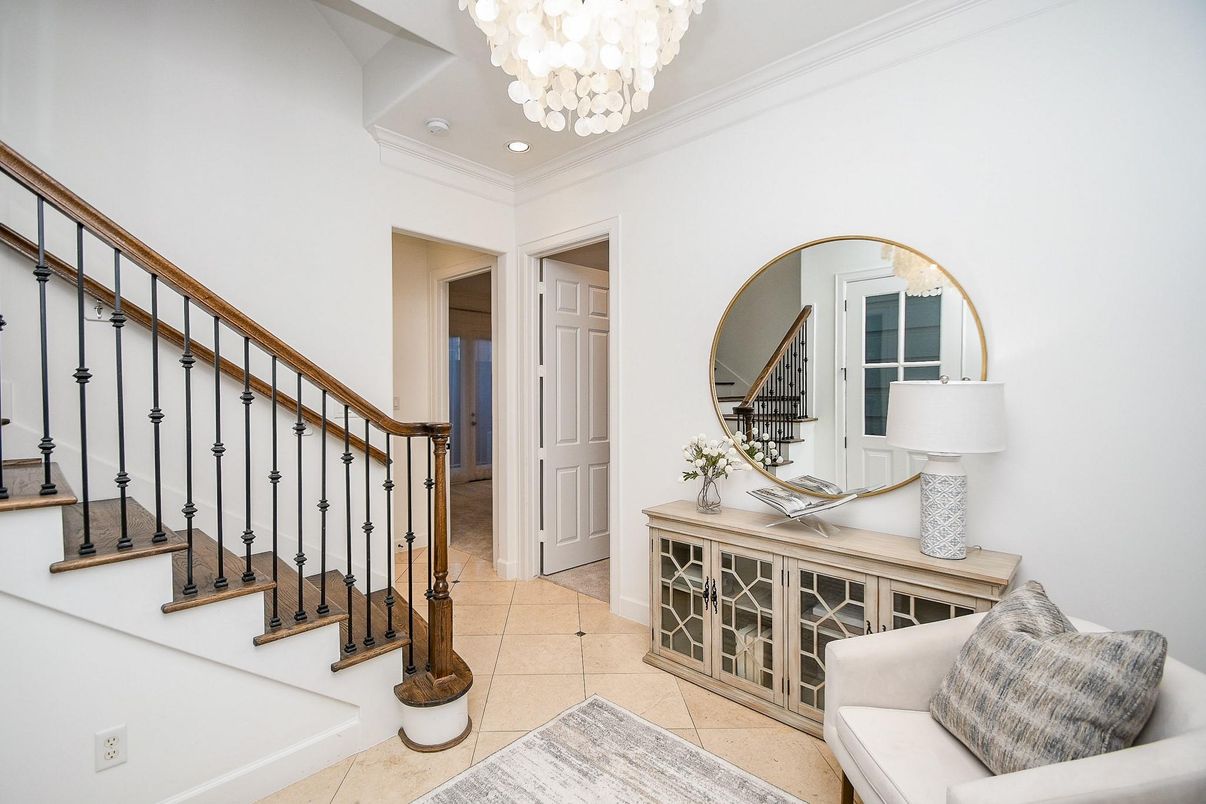 Chandelier, Interior, Recessed Lighting