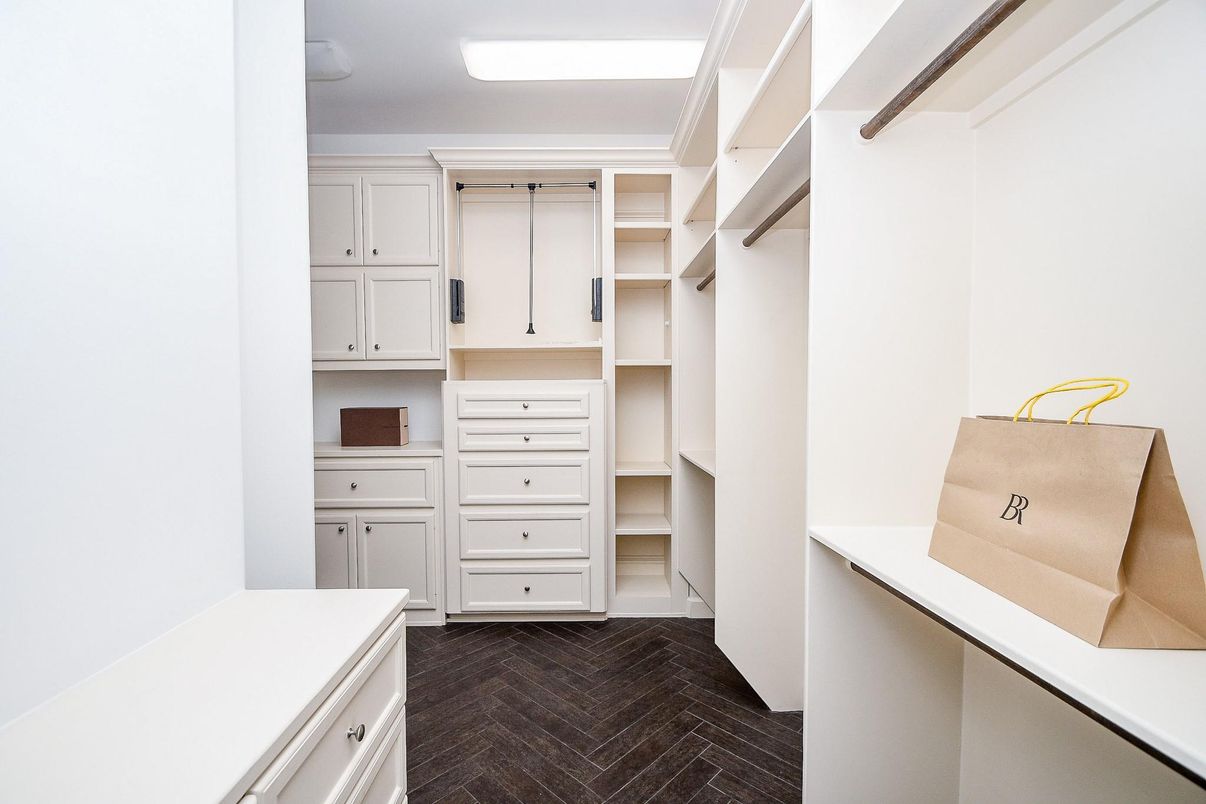 Interior, Recessed Lighting, Walk-in Closets, Wood Texture Flooring
