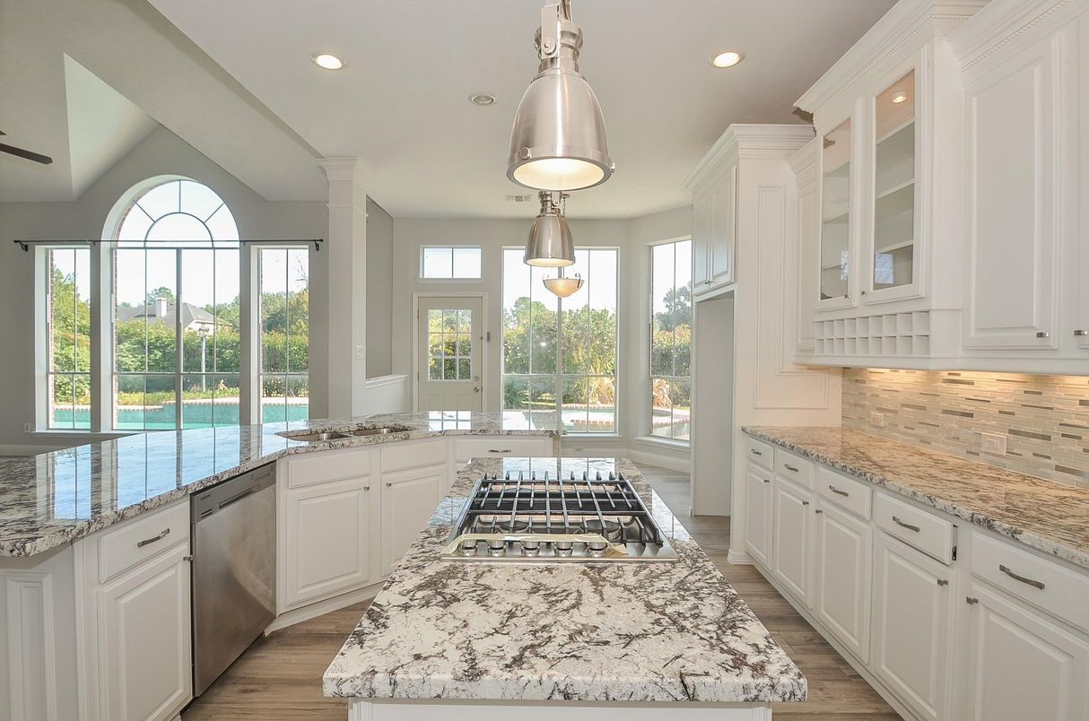 Interior, Kitchen, Pendant Lights, Recessed Lighting, Wood Texture Flooring