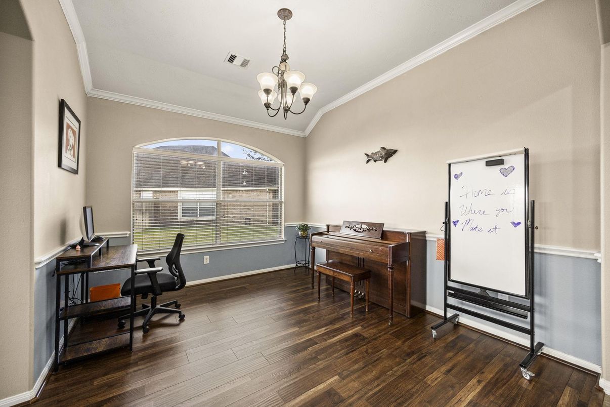 Chandelier, Home Office, Interior, Piano, Wood Texture Flooring