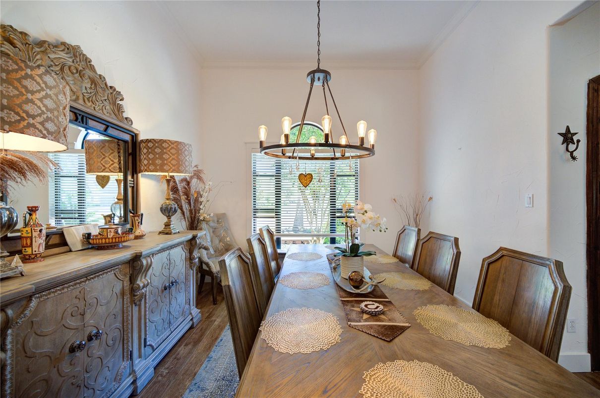 Chandelier, Dining room, Interior, Pendant Lights, Wood Texture Flooring