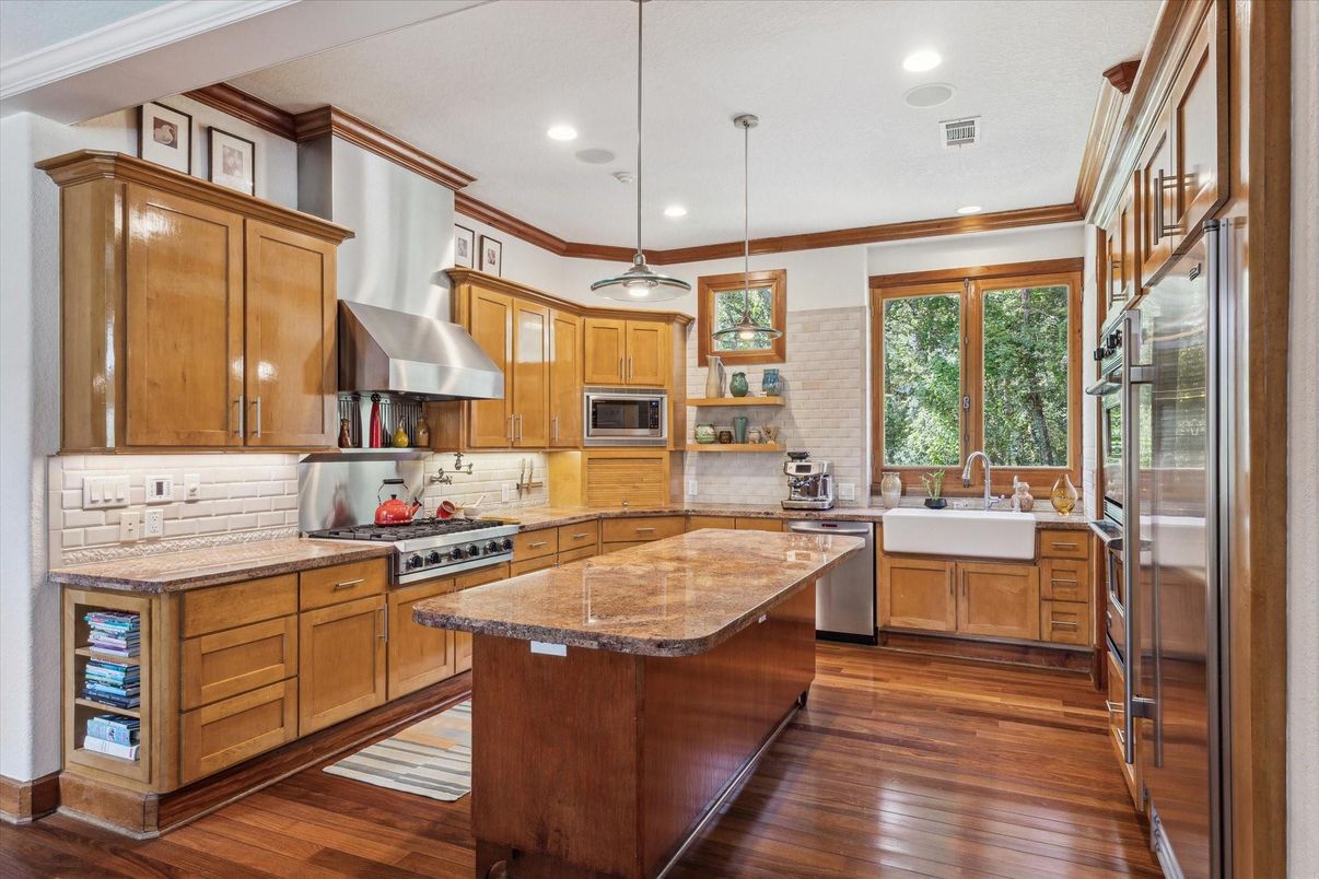 Interior, Kitchen, Pendant Lights, Recessed Lighting, Stainless Steel Appliances, Wood Texture Flooring