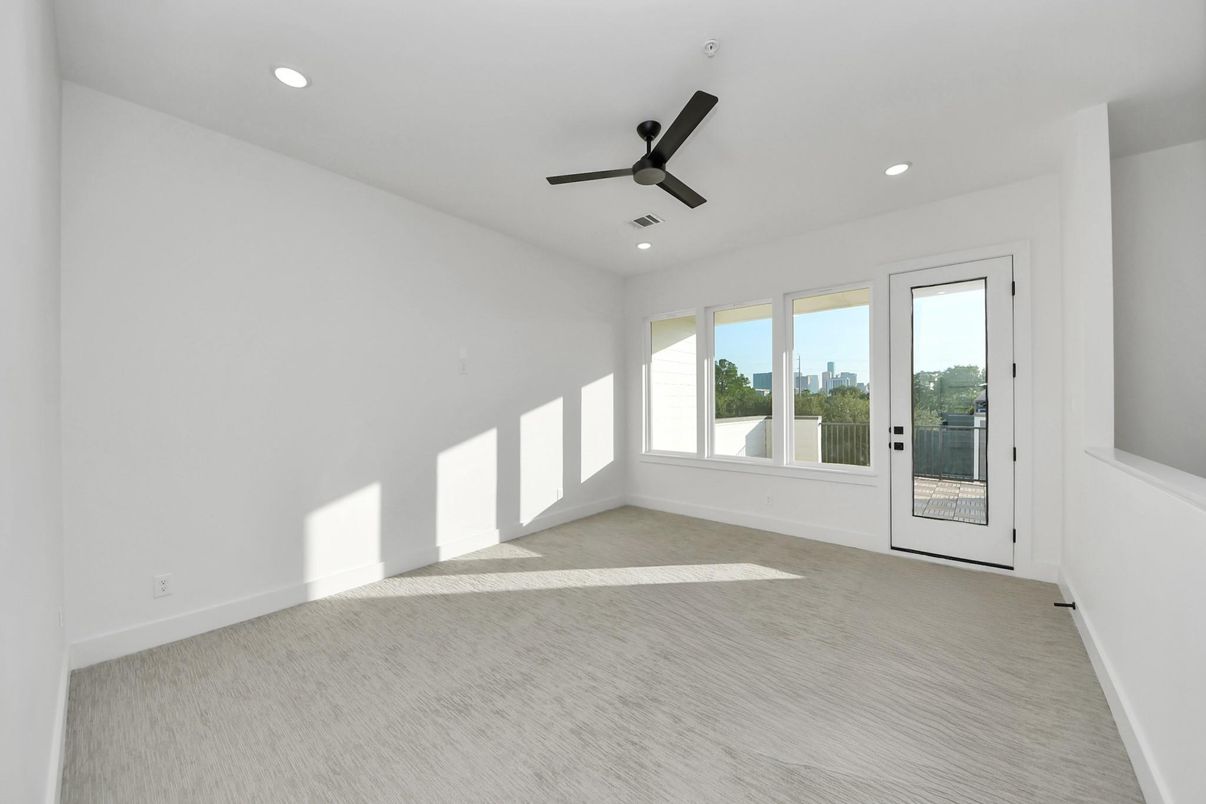 Empty room, Interior, Recessed Lighting