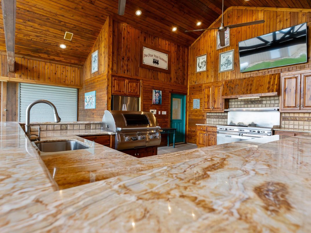 Interior, Kitchen, Recessed Lighting, Stainless Steel Appliances, Wooden Beams, Wooden Ceilings, Wooden Walls