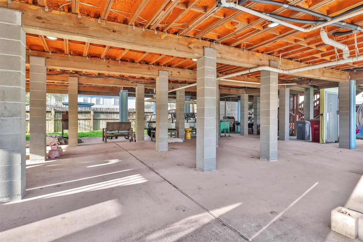 Interior, Wooden Beams