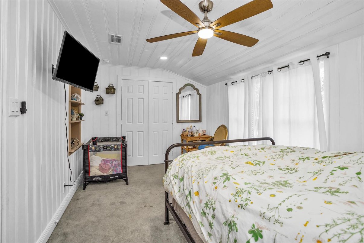 Bedroom, Interior, Recessed Lighting