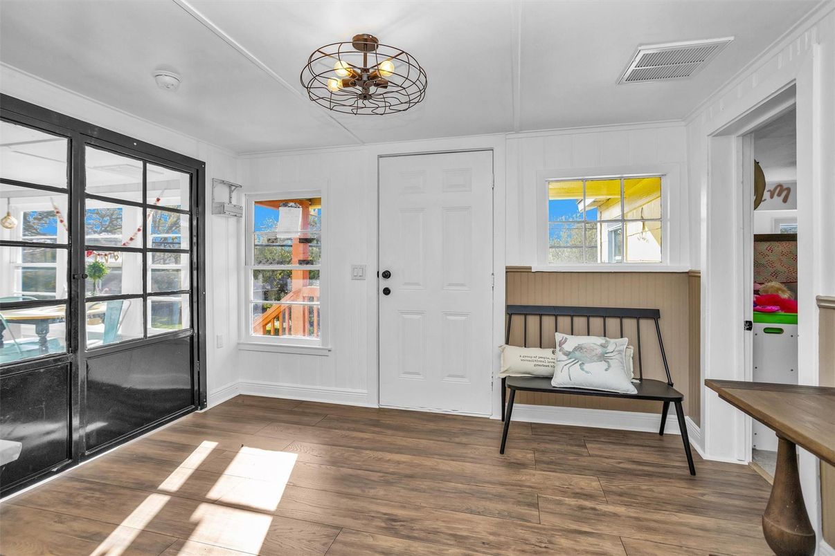 Chandelier, Interior, Wood Texture Flooring