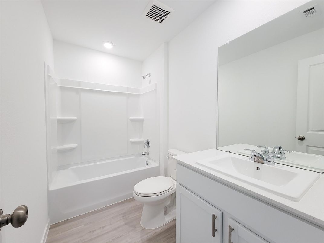 Bathroom, Interior, Recessed Lighting, Wood Texture Flooring