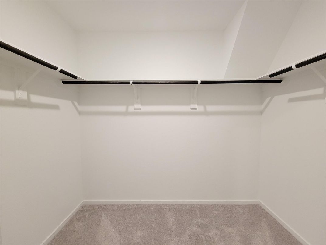 Empty room, Interior, Walk-in Closets