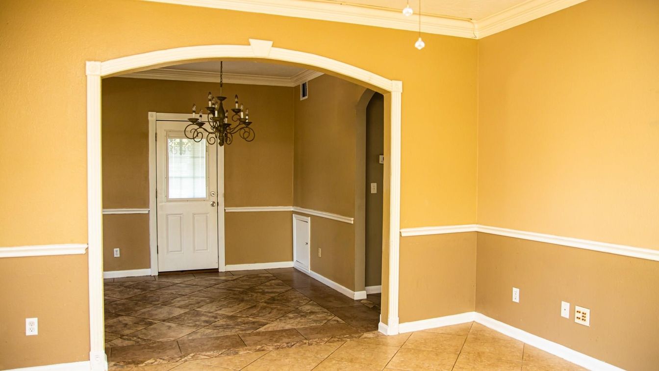 Chandelier, Interior, Pendant Lights