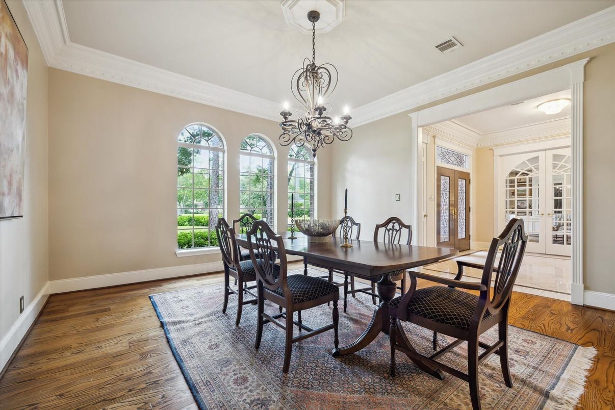 Chandelier, Dining room, Interior, Wood Texture Flooring
