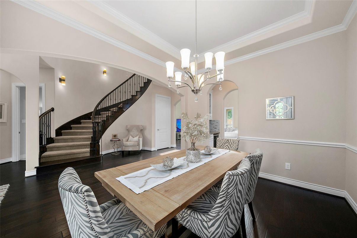 Chandelier, Dining room, Interior, Wood Texture Flooring