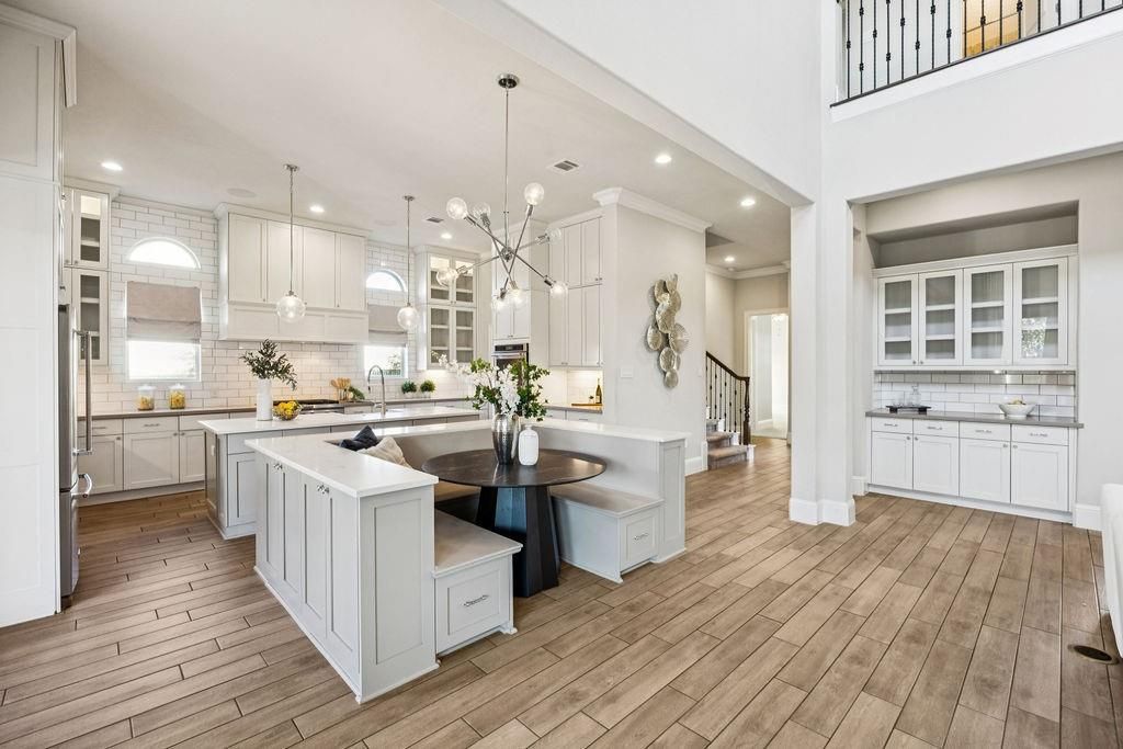 Interior, Kitchen, Pendant Lights, Recessed Lighting, Wood Texture Flooring