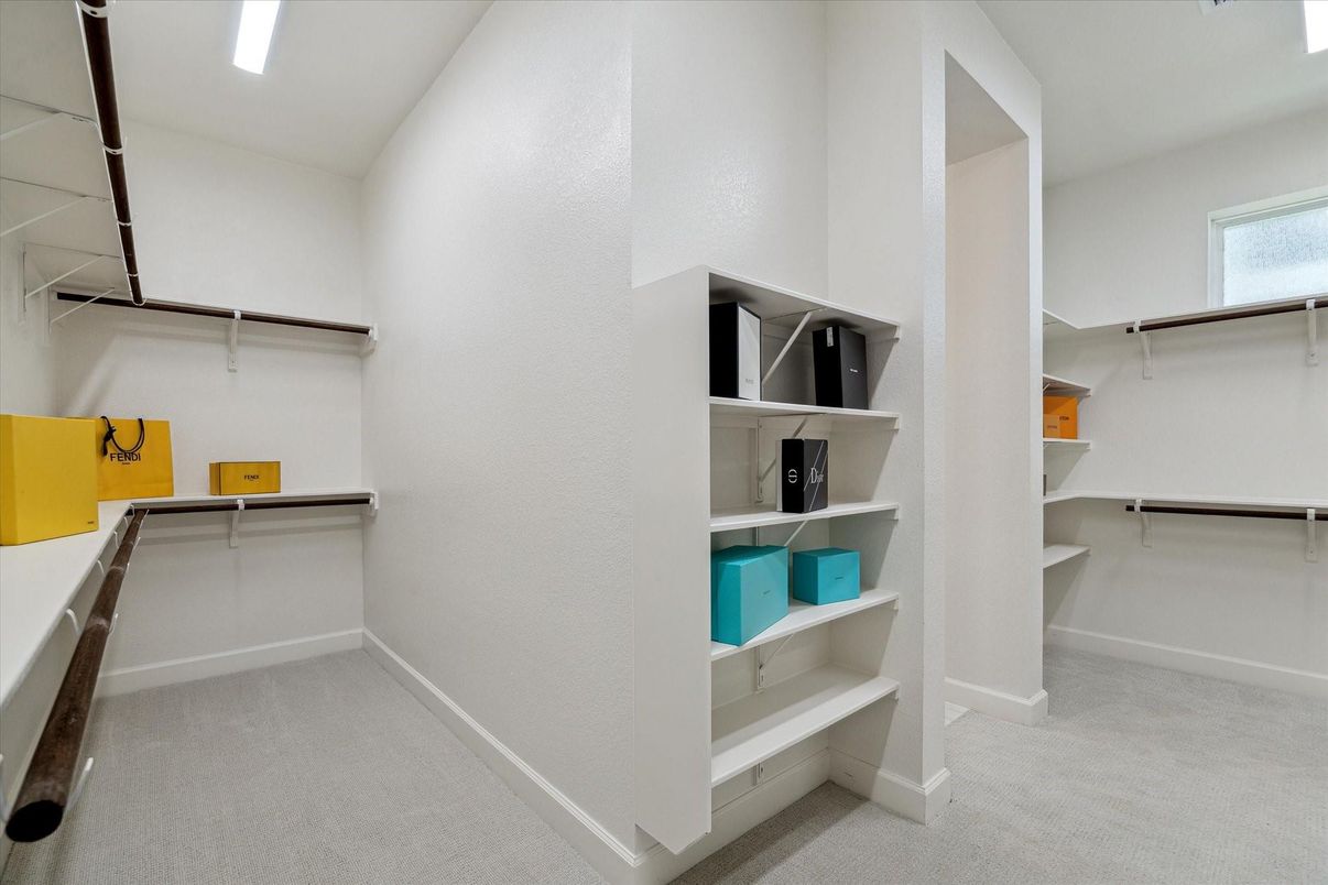 Interior, Recessed Lighting, Walk-in Closets