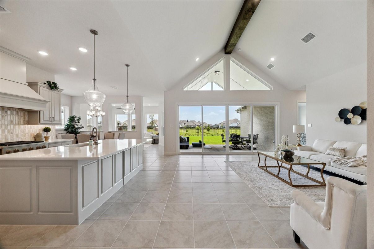 Interior, Kitchen, Living room, Pendant Lights, Recessed Lighting, Wooden Beams