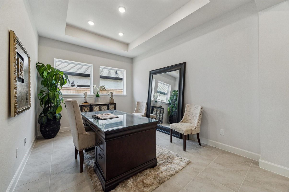Dining room, Interior, Recessed Lighting, Water
