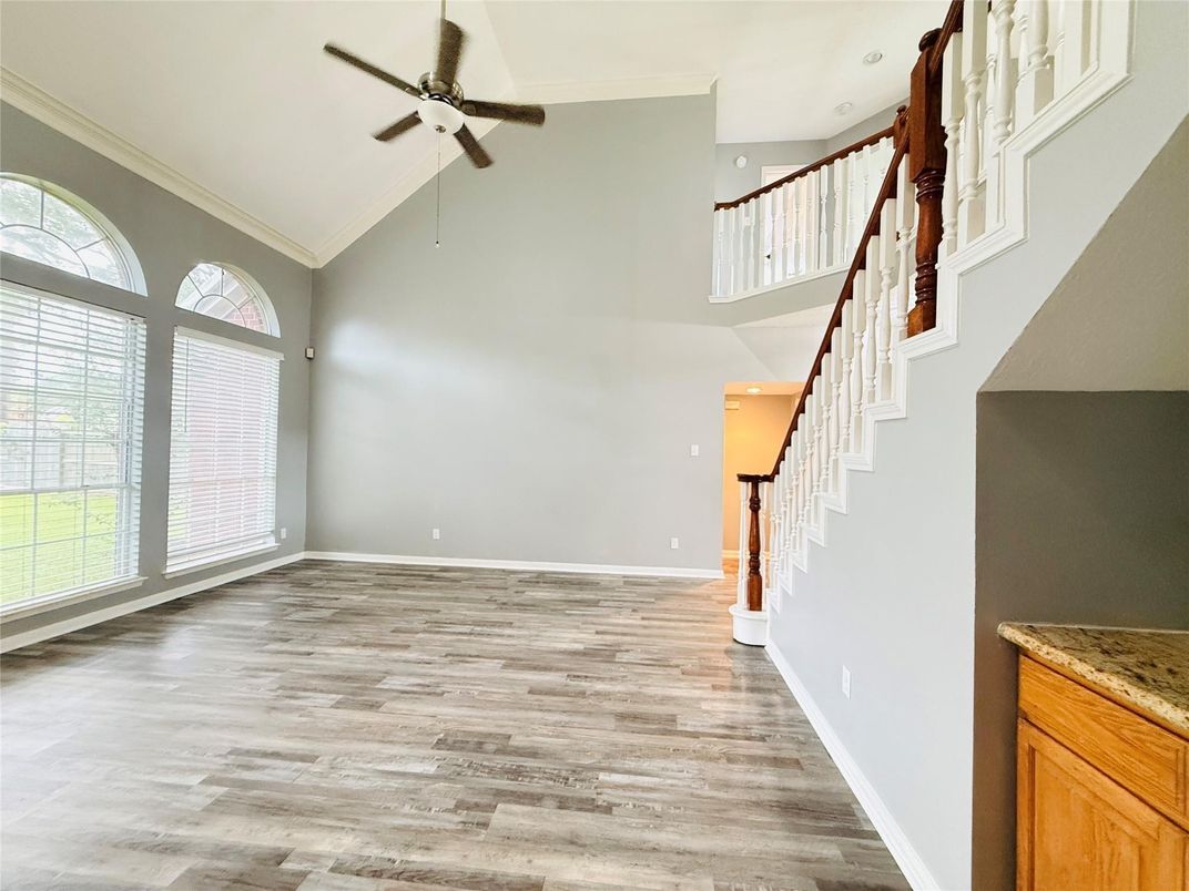 Empty room, Interior, Recessed Lighting, Wood Texture Flooring