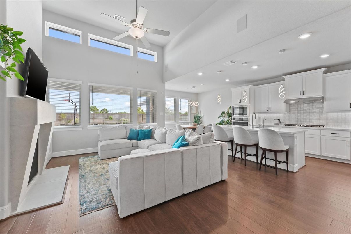 Dining room, Interior, Kitchen, Living room, Recessed Lighting, Wood Texture Flooring