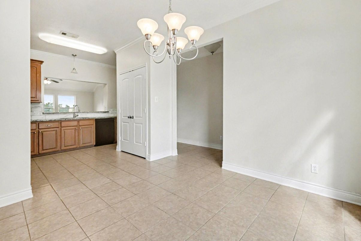 Chandelier, Empty room, Interior, Kitchen