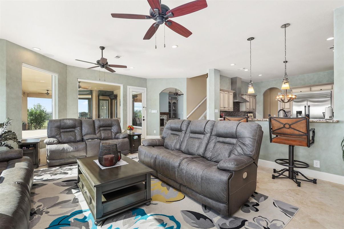 Interior, Kitchen, Living room, Pendant Lights, Recessed Lighting