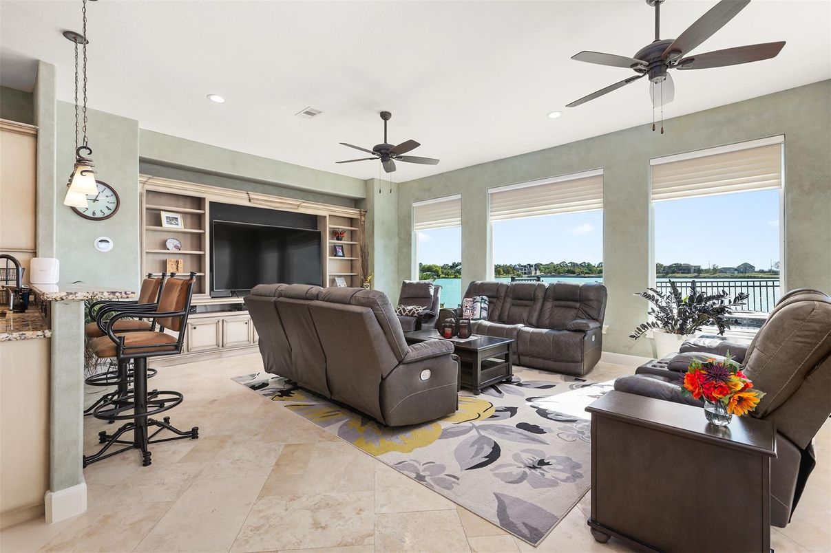 Interior, Living room, Recessed Lighting, Water