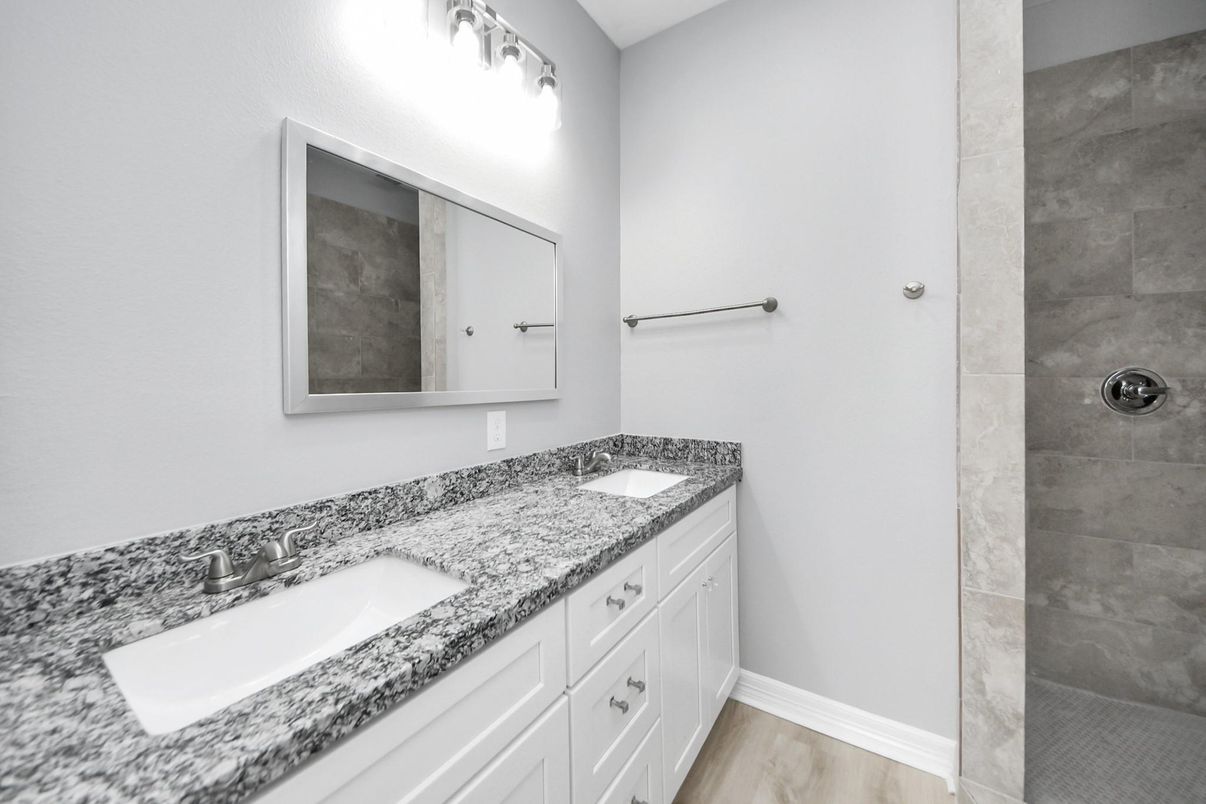 Bathroom, Dual Sink Vanities, Interior