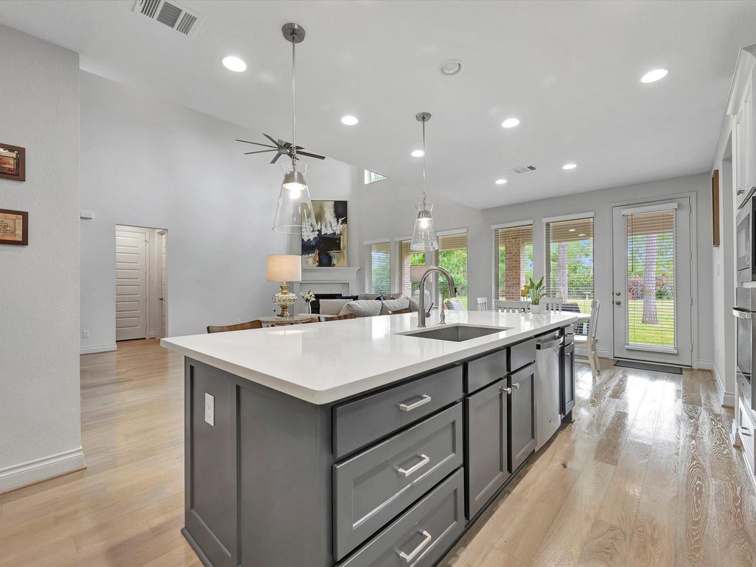 Interior, Kitchen, Pendant Lights, Recessed Lighting, Wood Texture Flooring