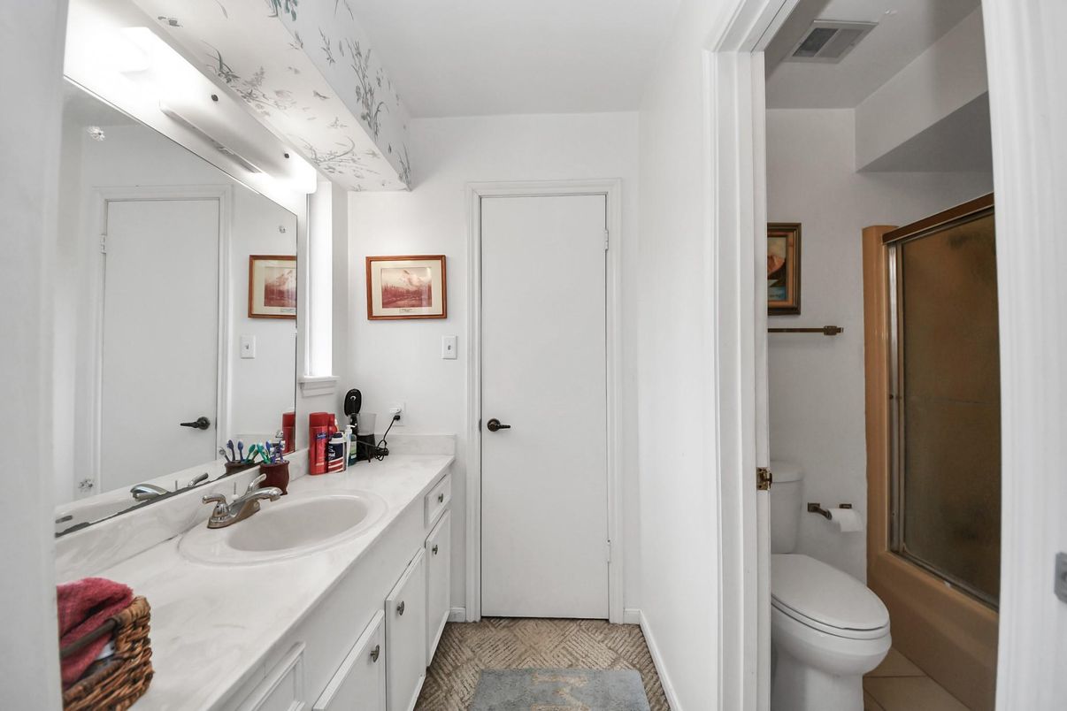 Bathroom, Dual Sink Vanities, Glass Shower, Interior