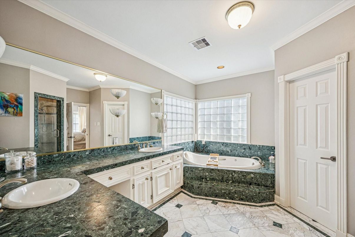 Bathroom, Dual Sink Vanities, Interior, Marble, Recessed Lighting