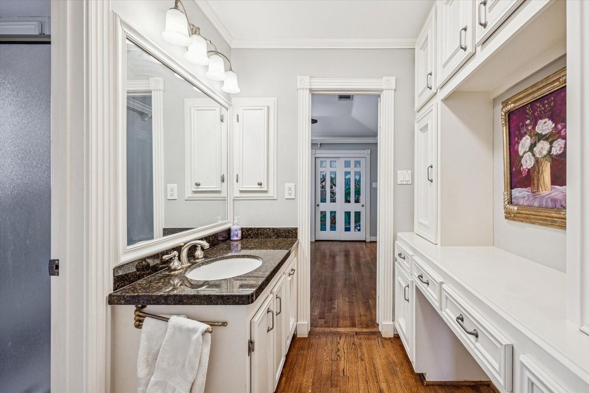Bathroom, Interior, Wood Texture Flooring