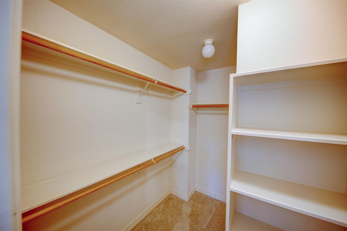 Interior, Walk-in Closets