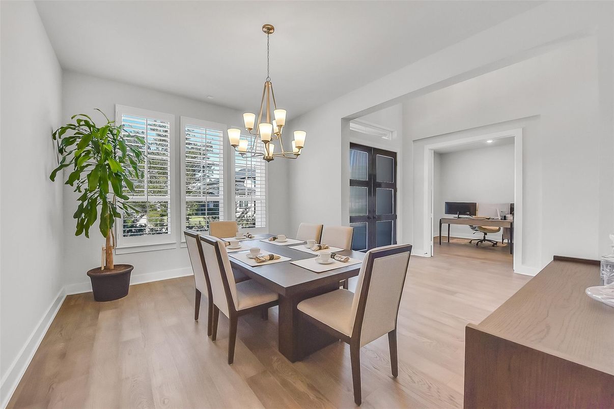 Chandelier, Dining room, Interior, Recessed Lighting, Wood Texture Flooring