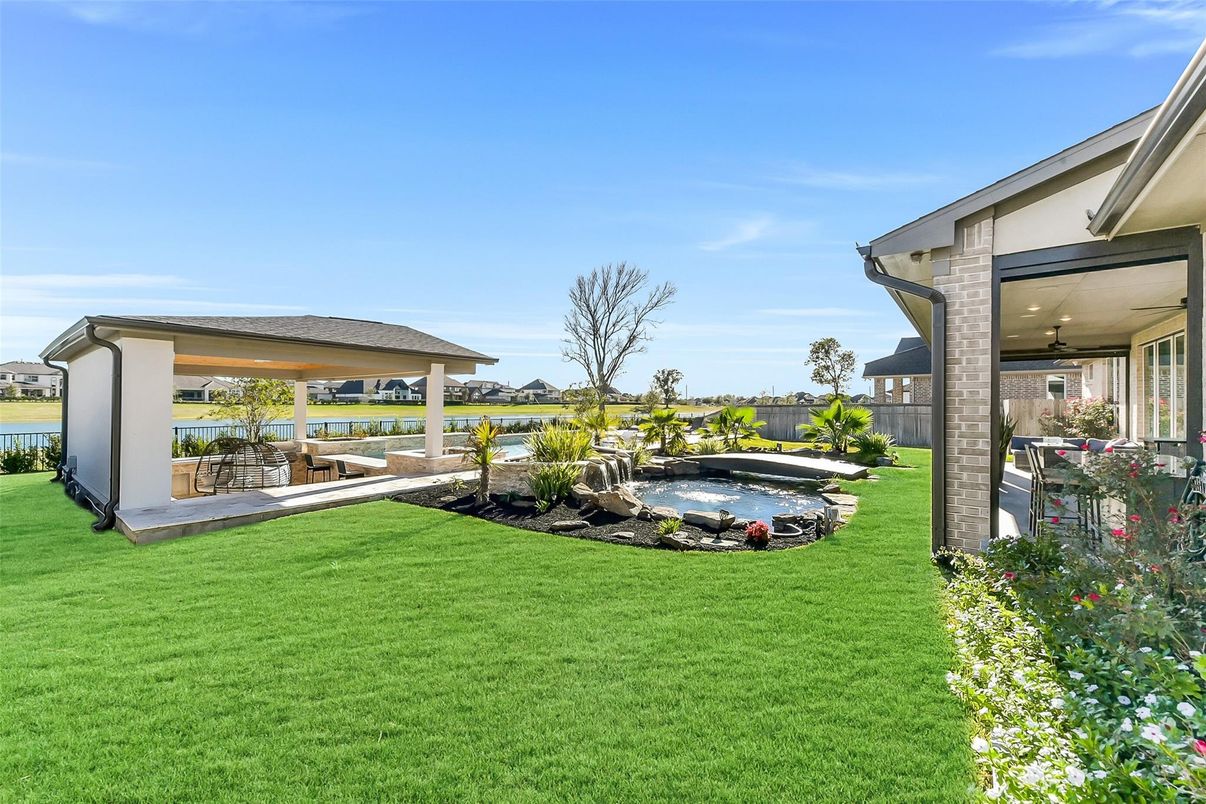 Backyard, Exterior, Pool, Water