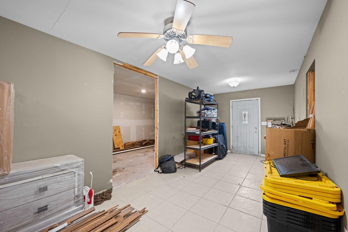 Interior, Recessed Lighting