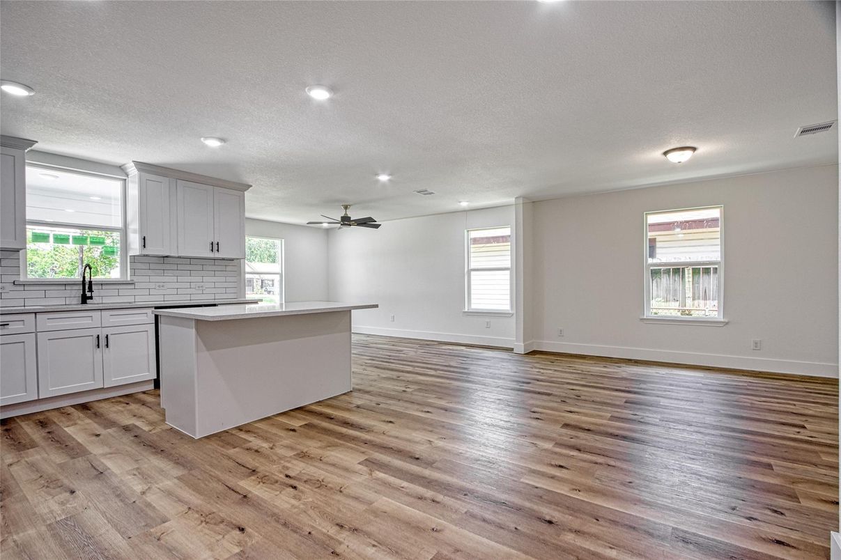 Empty room, Interior, Kitchen, Recessed Lighting, Wood Texture Flooring