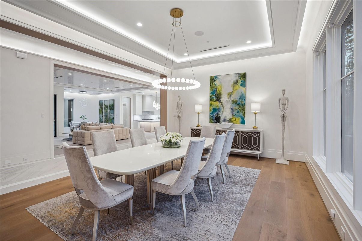 Dining room, Interior, Living room, Pendant Lights, Recessed Lighting, Wood Texture Flooring