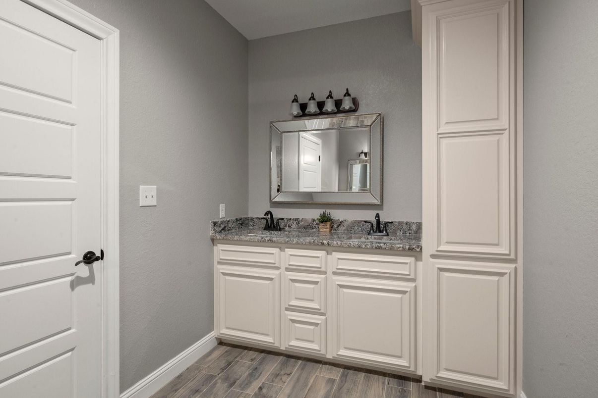 Bathroom, Dual Sink Vanities, Interior, Wood Texture Flooring