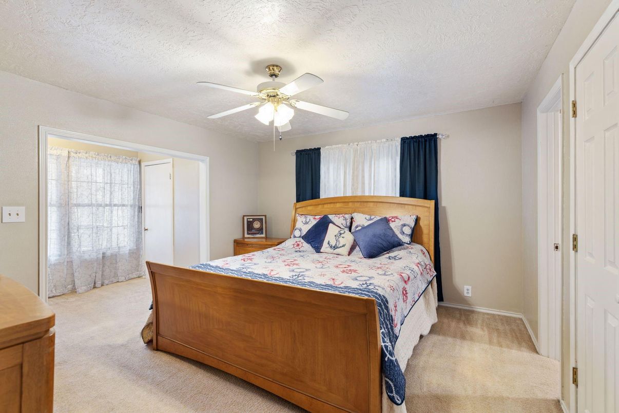 Interior, Living room, Sun Room, Wood Texture Flooring