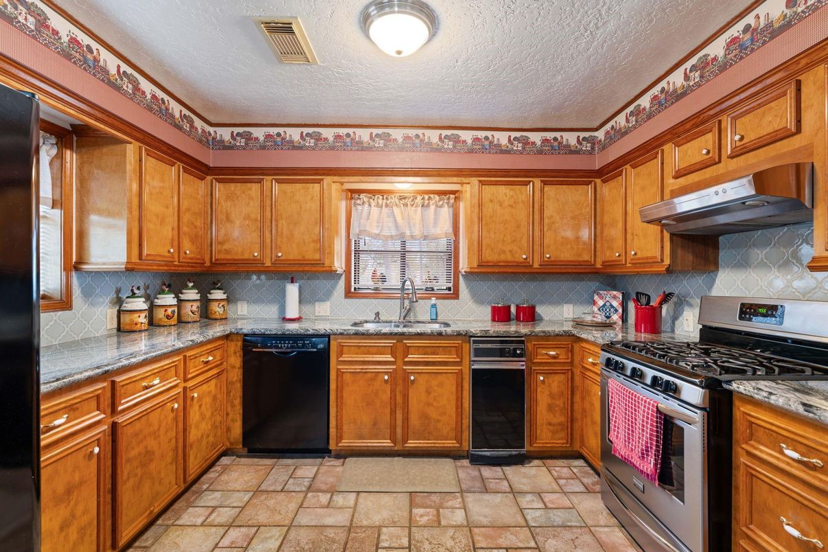 Interior, Recessed Lighting, Wooden Walls