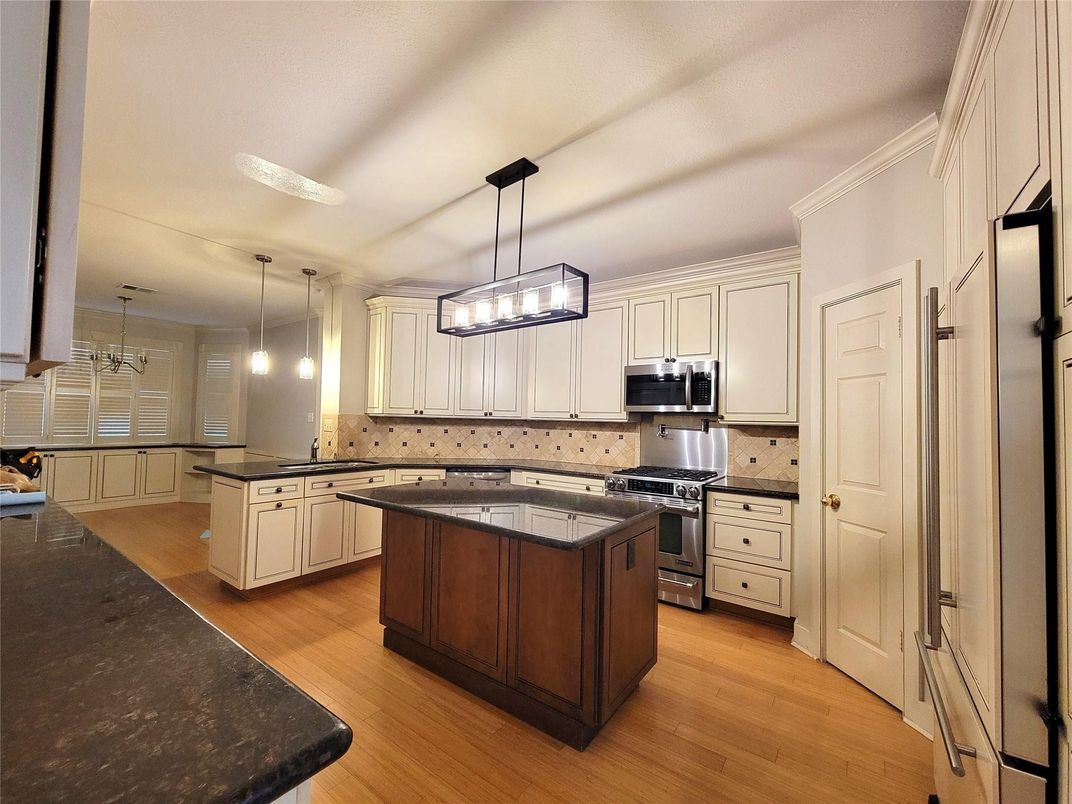 Interior, Kitchen, Pendant Lights, Stainless Steel Appliances, Wood Texture Flooring