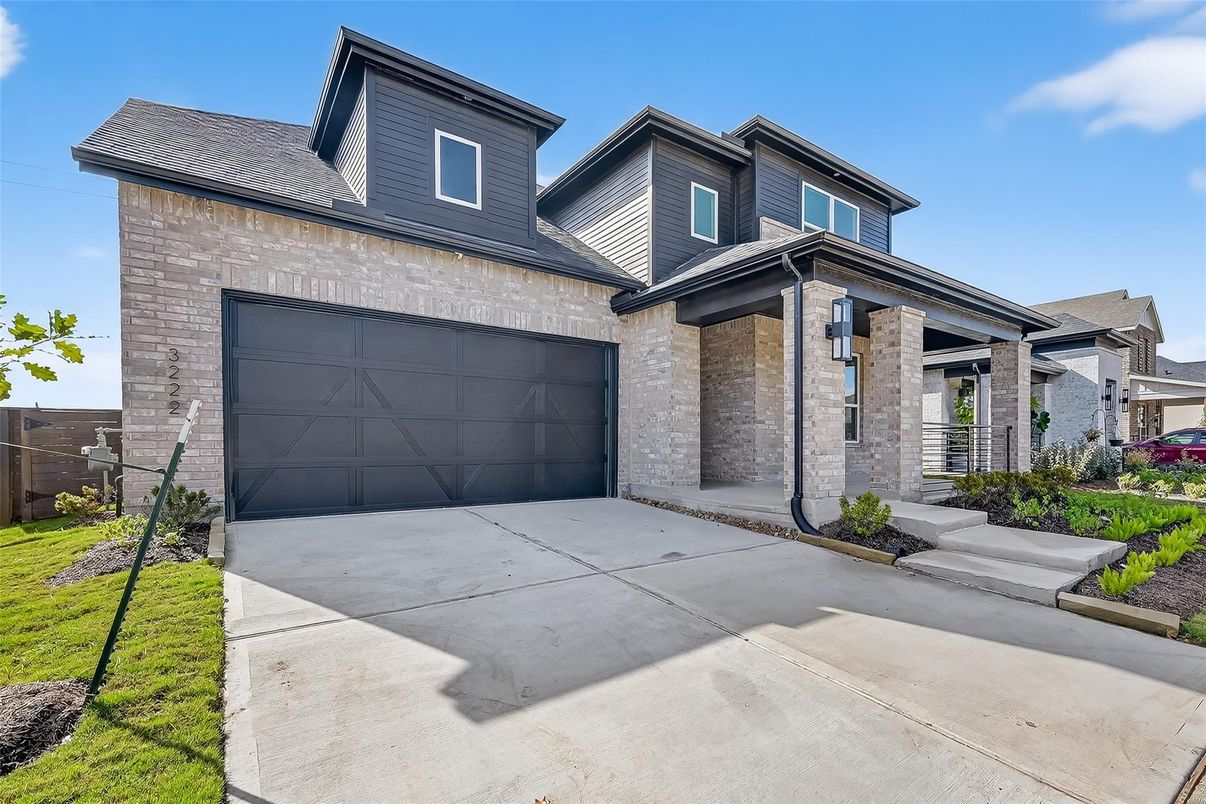 Attached, Exterior, Facade, Brick Facade, Rowhouse