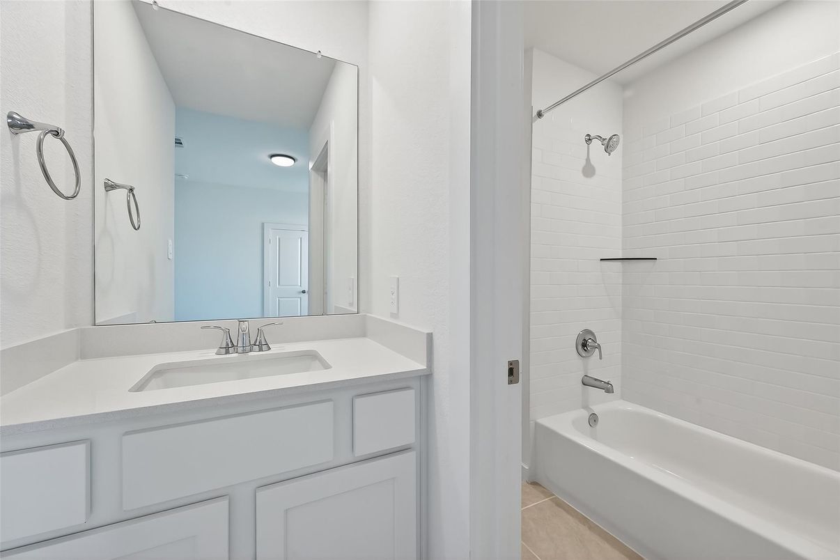 Bathroom, Dual Sink Vanities, Interior