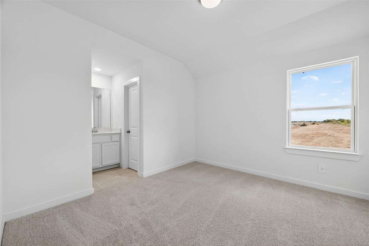 Empty room, Interior, Recessed Lighting, Water