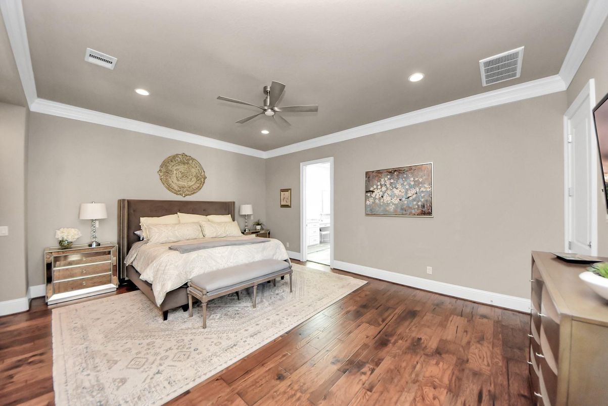 Bedroom, Interior, Recessed Lighting, Wood Texture Flooring